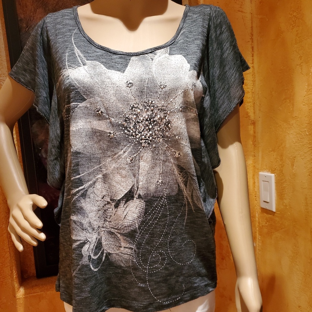 Lavish, Angel wing arms, rhinestone/pearl sz S/M